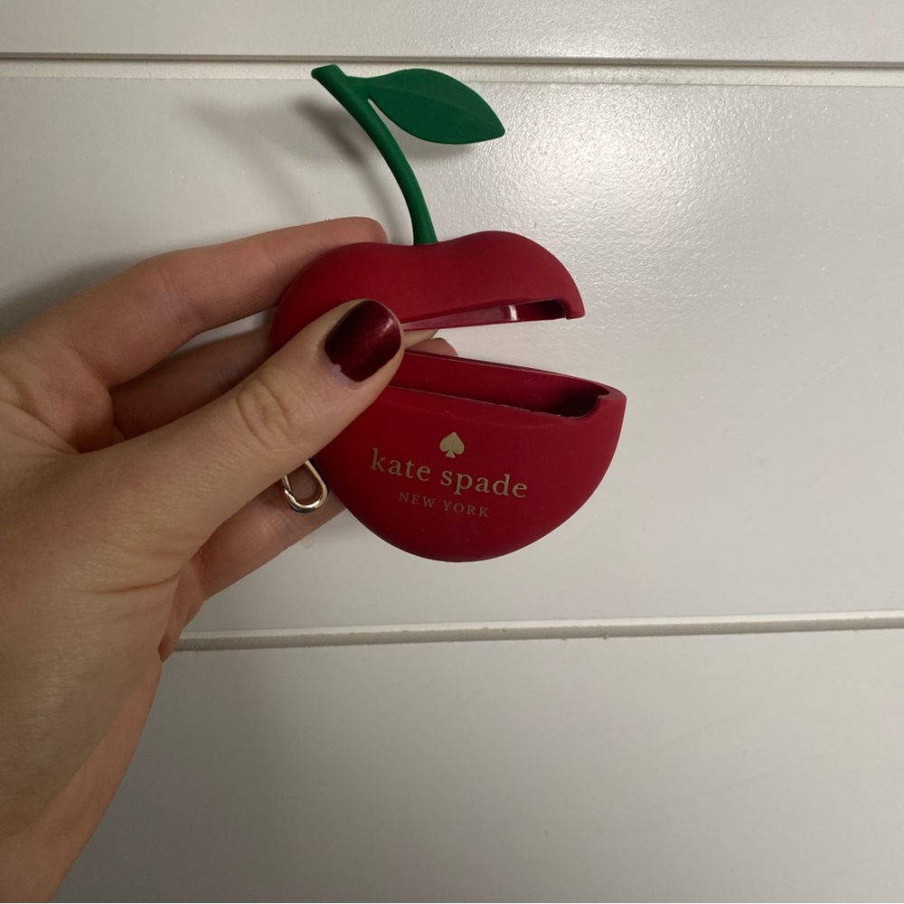 kate spade AirPod Pro Case